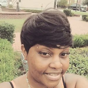 Meet your Posher, Paulette